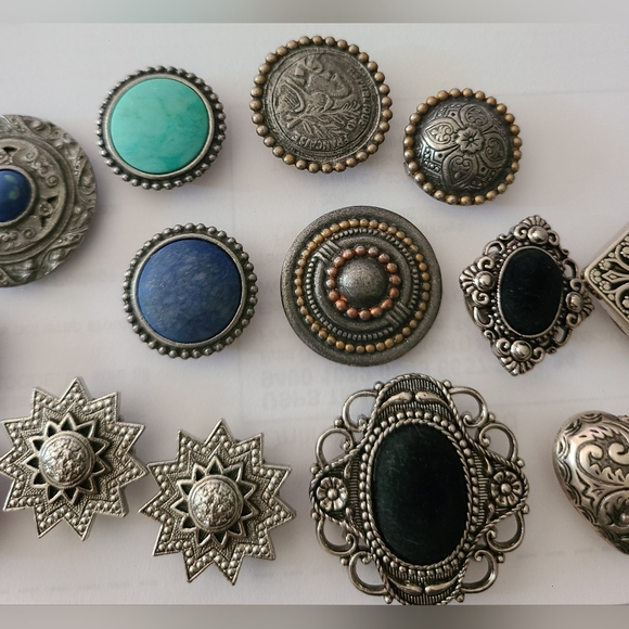 Vintage LOT 14 Snap Open Button Covers Star Moon Heart and more designs - Picture 3 of 16